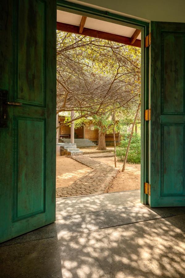 Hide Yala Bed & Breakfast Tissamaharama Bagian luar foto